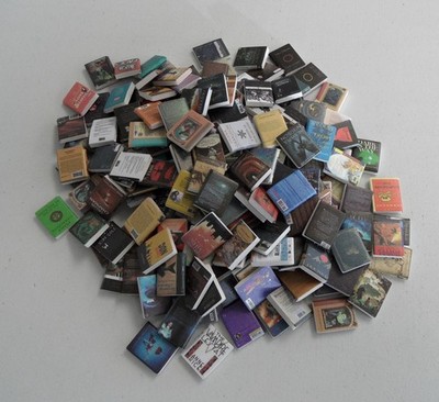 200 Mini Books Dollhouse Miniatures Prop Novels Bookshelf Trinket Shelf Lot NEW!