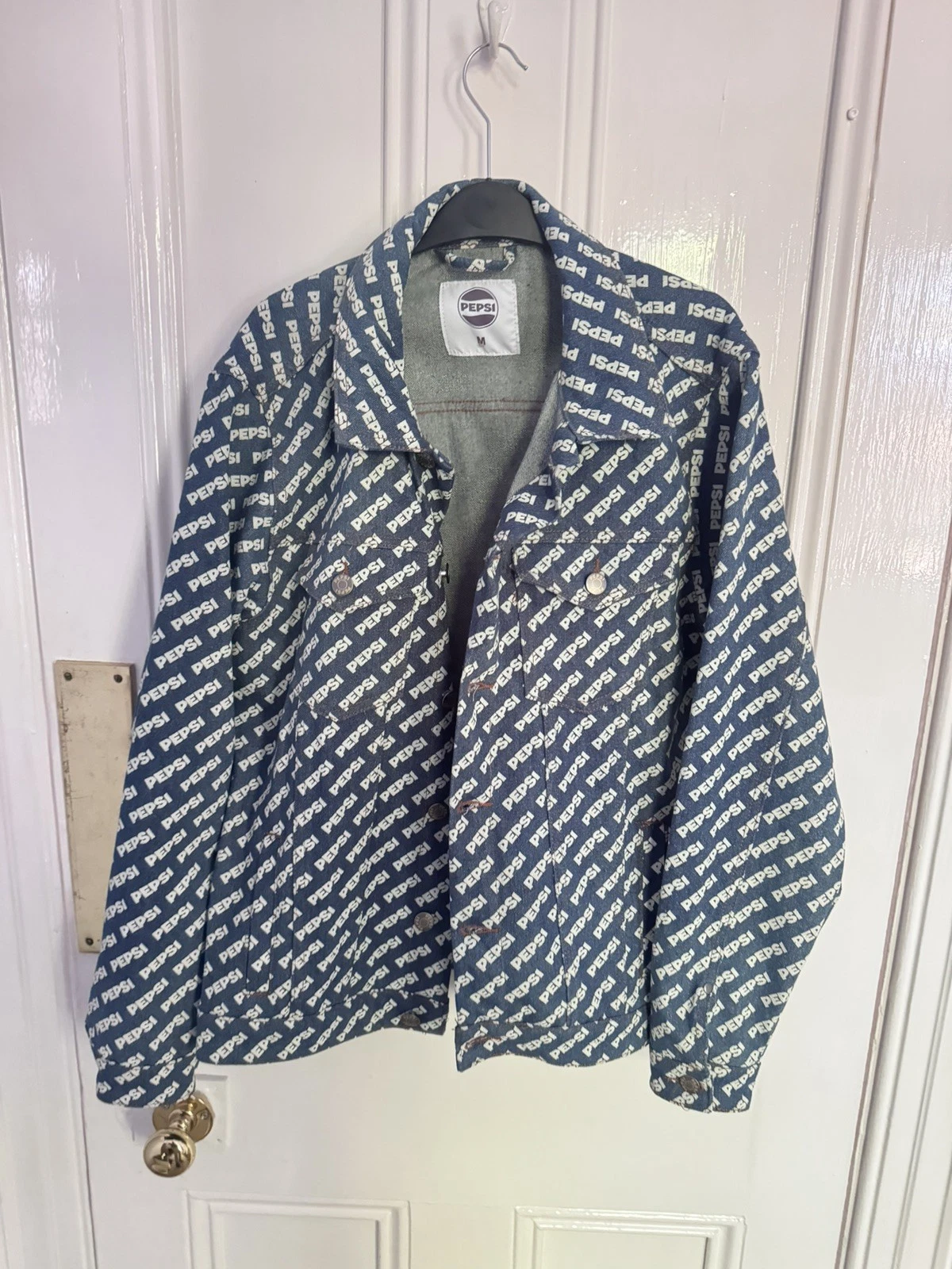 Size M New & Rare Pepsi Text Statement Spell Out Blue Denim Jean Jacket Coat
Opens in a new window o