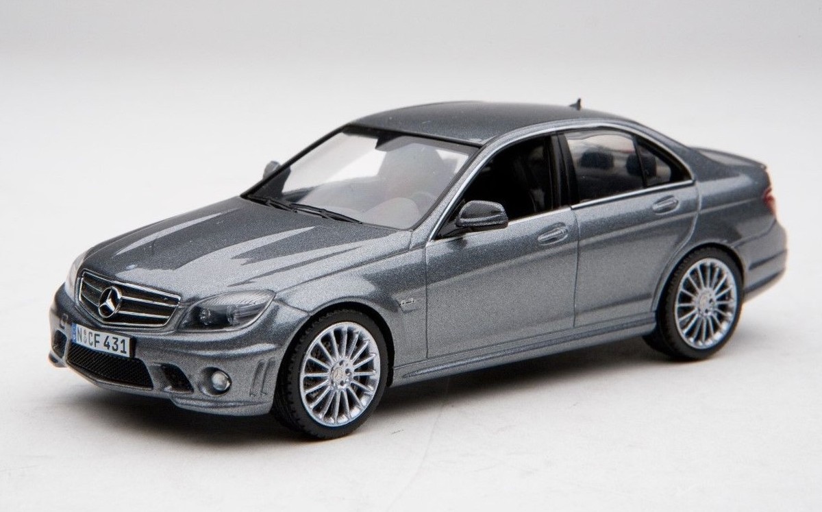 Schuco 1:43 | LAST ONE | AMG Mercedes-Benz C63 in Authentic