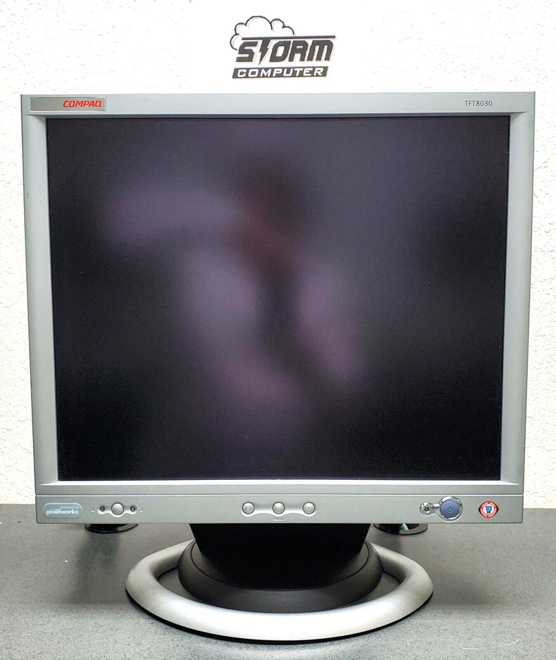 Vintage Compaq Color Monitor 18"  TFT8030 - Image 2 of 4