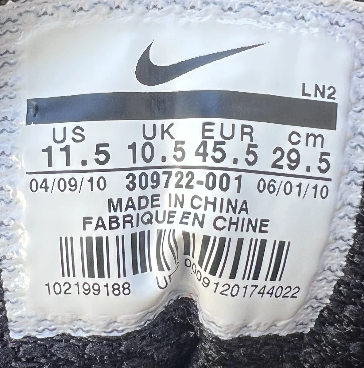 Nike sales boots size