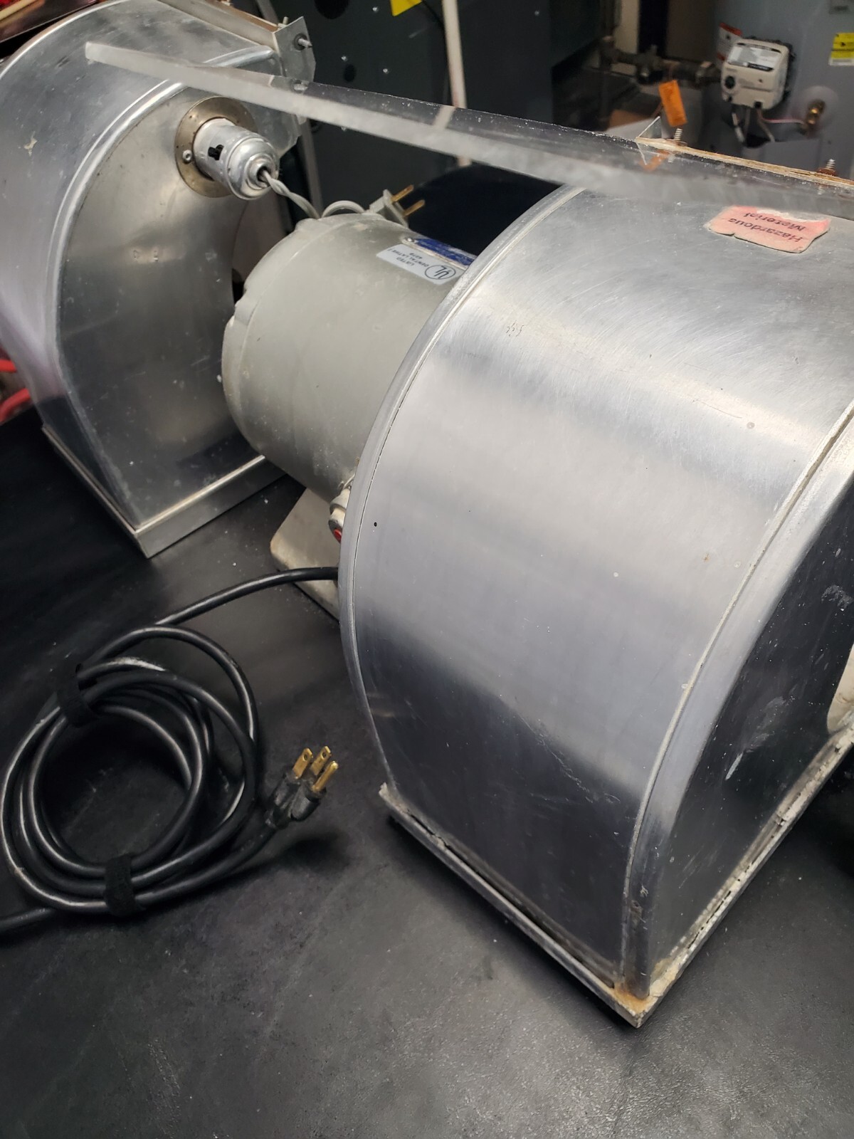 Baldor 350T Dental/Jewelery Two Speed Polishing Lathe W/ Guards