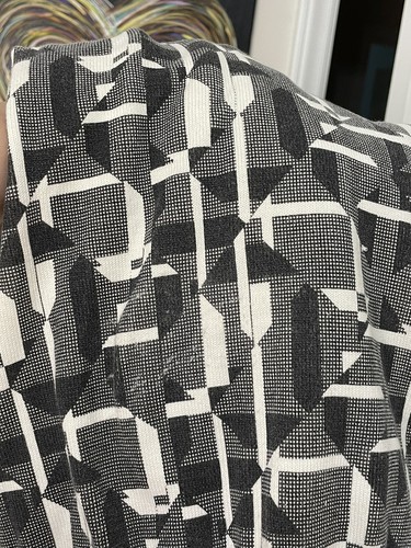Fairwhale Pullover Sweater Streetwear Black Gray XL Pattern Geo - Picture 9 of 11