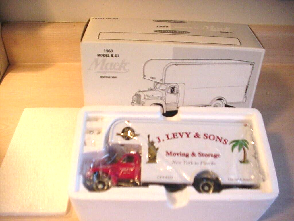 First Gear 1/34 Mack B-61 1960 Pepsi-Cola – Collectionneur - Réf. 19-1514