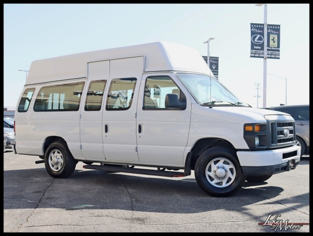 2014 Ford Econoline Recreational