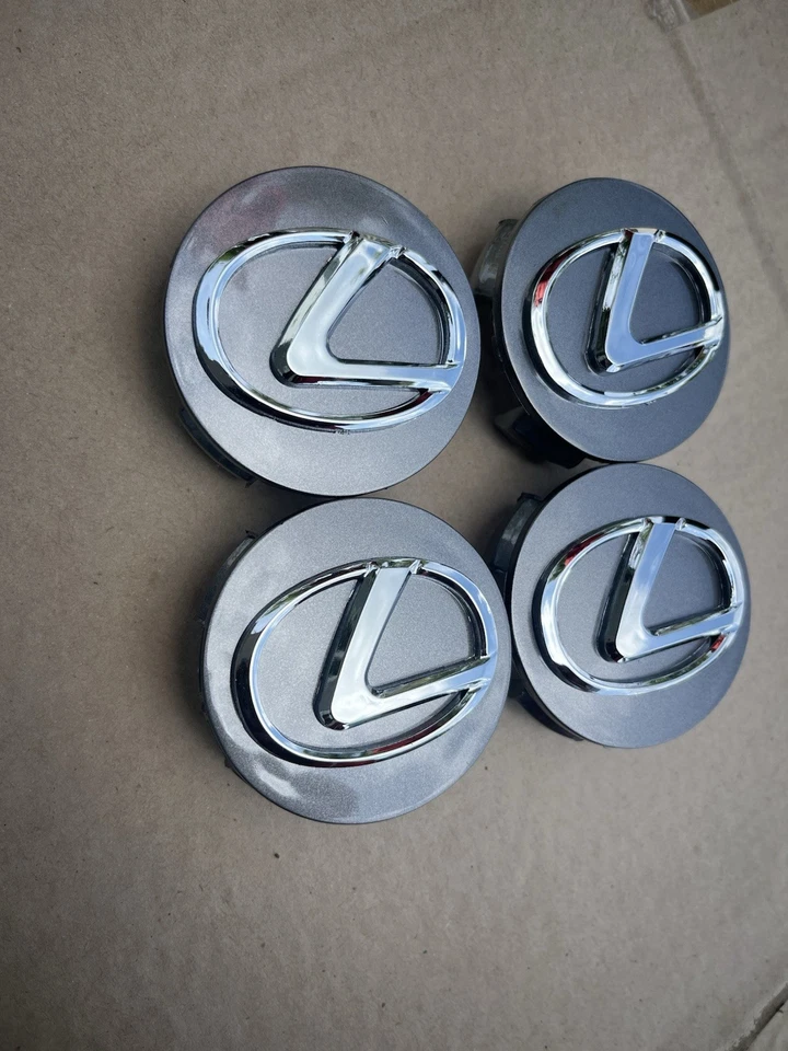Juego de 4 Tapacubos Centrales LEXUS GRIS-CROMO 62MM - Satisfacción Garantizada Foto 2 de 4