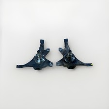 89-94 Nissan 240sx S13 OEM Front Steering Knuckles Spindles PAIR Left & Right