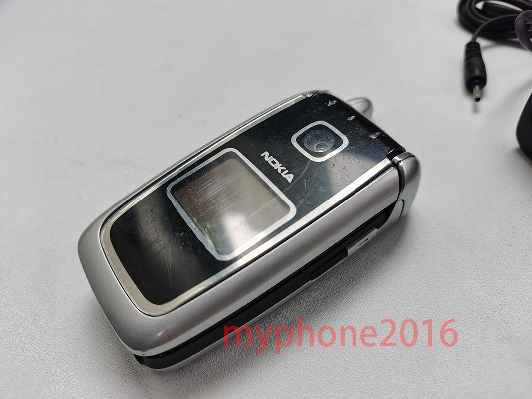 99% n ew Nokia 6101 Flip Unlocked for GSM 900/1800/1900MHZ FM