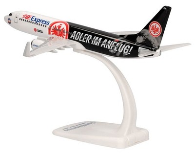 SunExpress - Eintracht Frankfurt -Boeing 737-800 - 1:200 - Herpa 614481 Snap-Fit