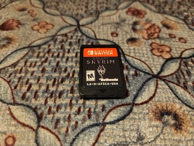 The Elder Scrolls V: Skyrim (Nintendo Switch, 2017) Cartridge Only, Tested!