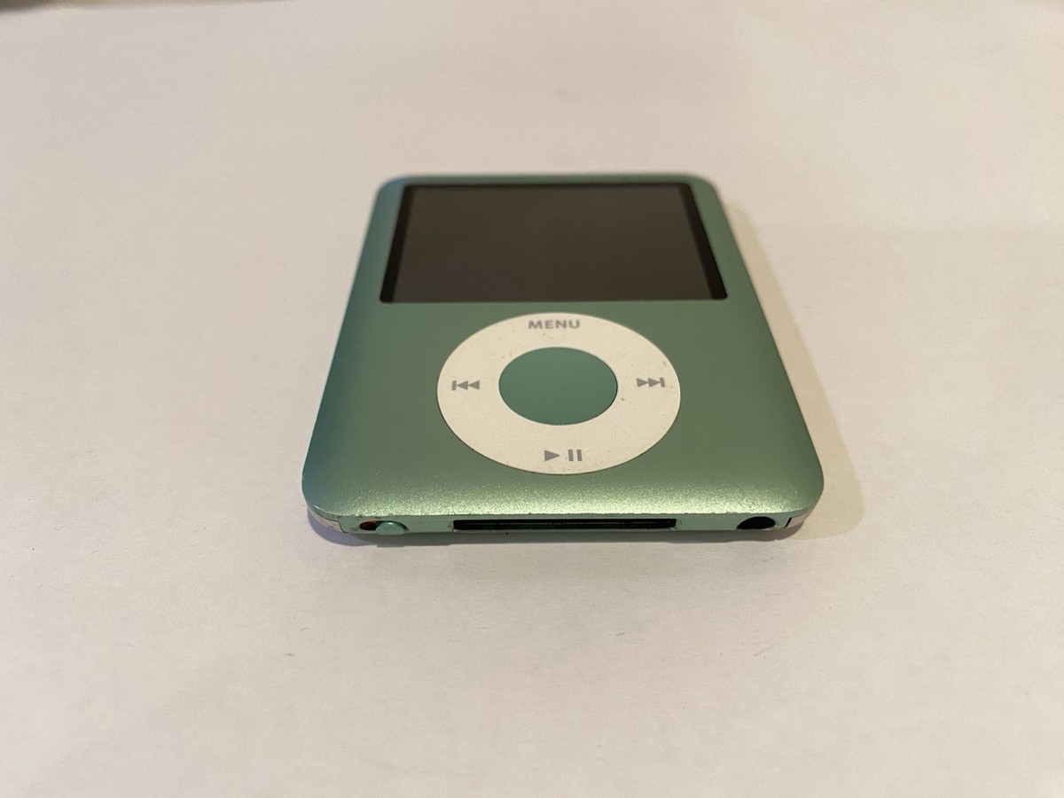 Apple iPod Nano 3rd Generation 8GB - Light Green - Works Great | eBay
