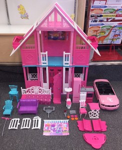 barbie dream house 2010