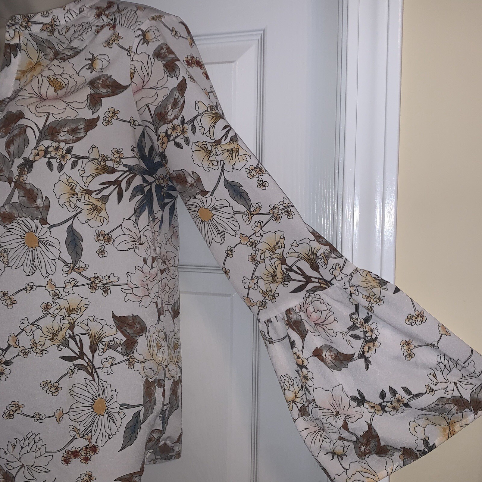 Women’s Size Small Blouse Bundle - image 8