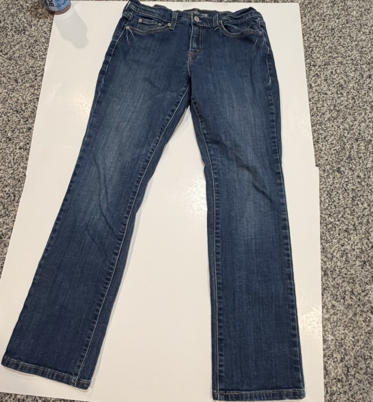 Levi Strauss 505 Straight Leg Women's Jeans Dark Wash 2010  Size 18M