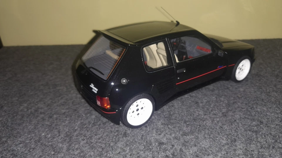 Otto Ottomobile 1/18 Peugeot 205 Dimma black OT901 Nuovo (no Gti Norev) - Immagine 4 di 4