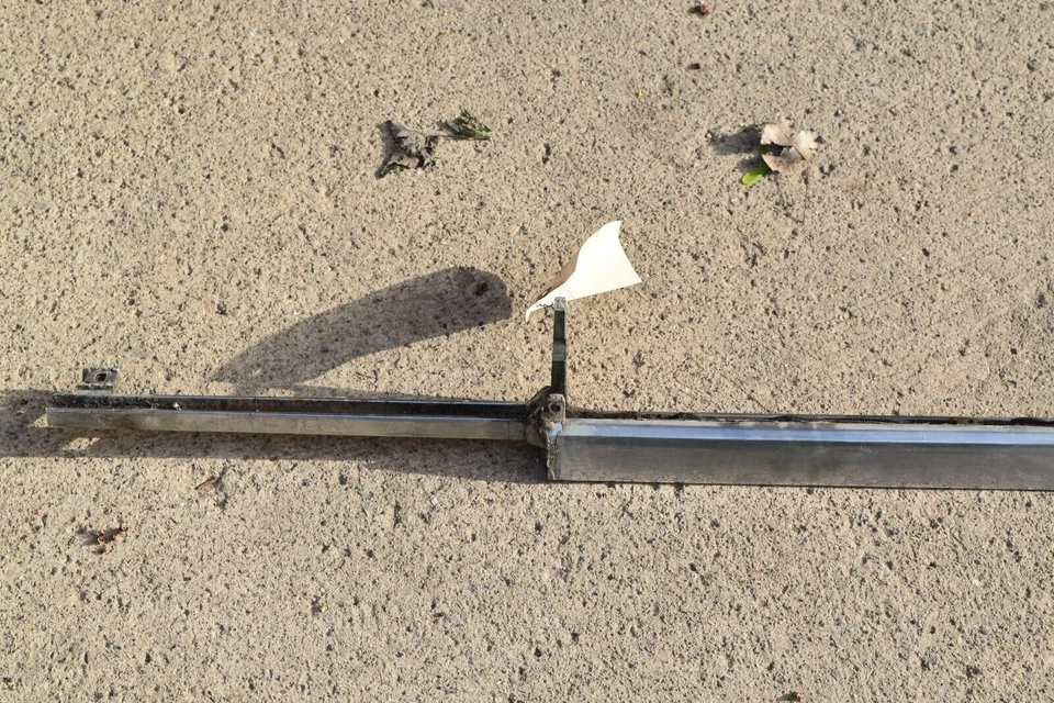 Cadillac Limusina Fleetwood Series 75 1958 riel ventana derecha pasajero trasero 10667 Foto 3 de 4