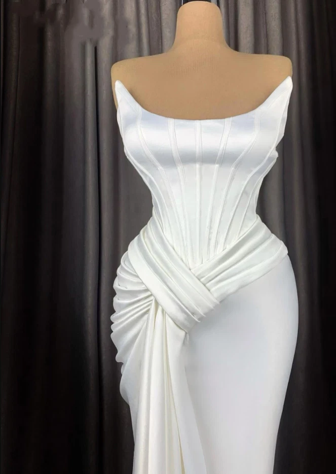 Vestidos de novia simples de sirena plisados abertura alta satinado cuello barco vestidos de novia Foto 4 de 4