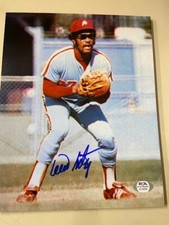 WILLIE MONTANEZ Autographed 8x10 PSA/DNA Authenticated Phillies!