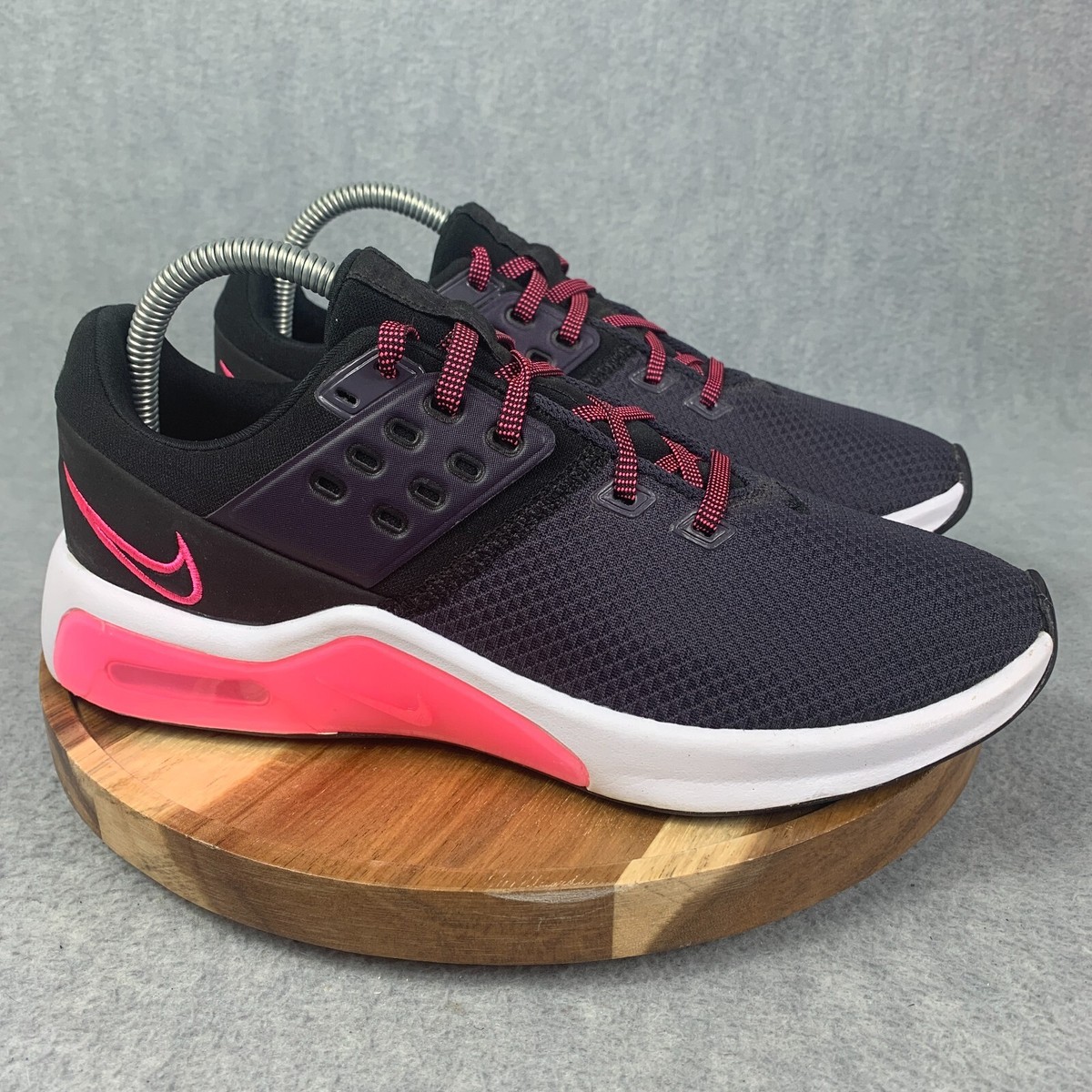 nike air bella tr women's training shoe