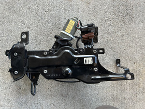 2003-2007 LINCOLN TOWN CAR TRUNK POWER PULL DOWN LATCH LOCK MOTOR ACTUATOR