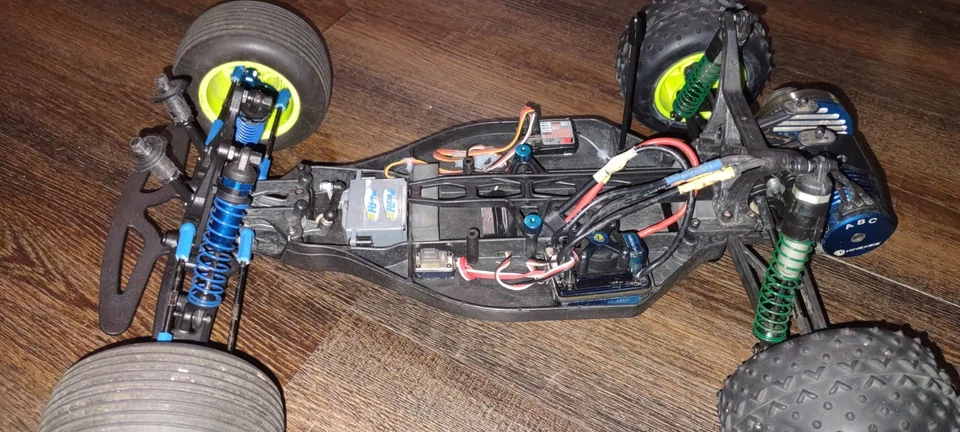 Rc10 T4 2wd New Aluminum Diff & Idle Gear.Rpm Front Arms/Mounts Brushless Rtr - Image 4 of 4