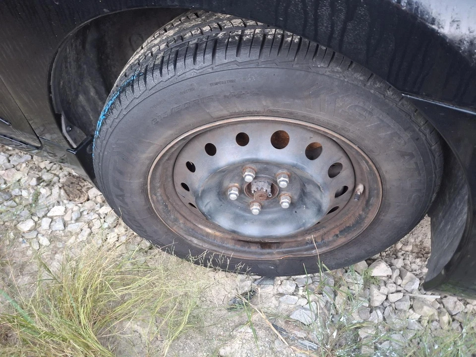 Used Turn Signal / Parking Light Assembly fits: 2015 Nissan Altima Park Lamp-Tur - Image 3 of 4