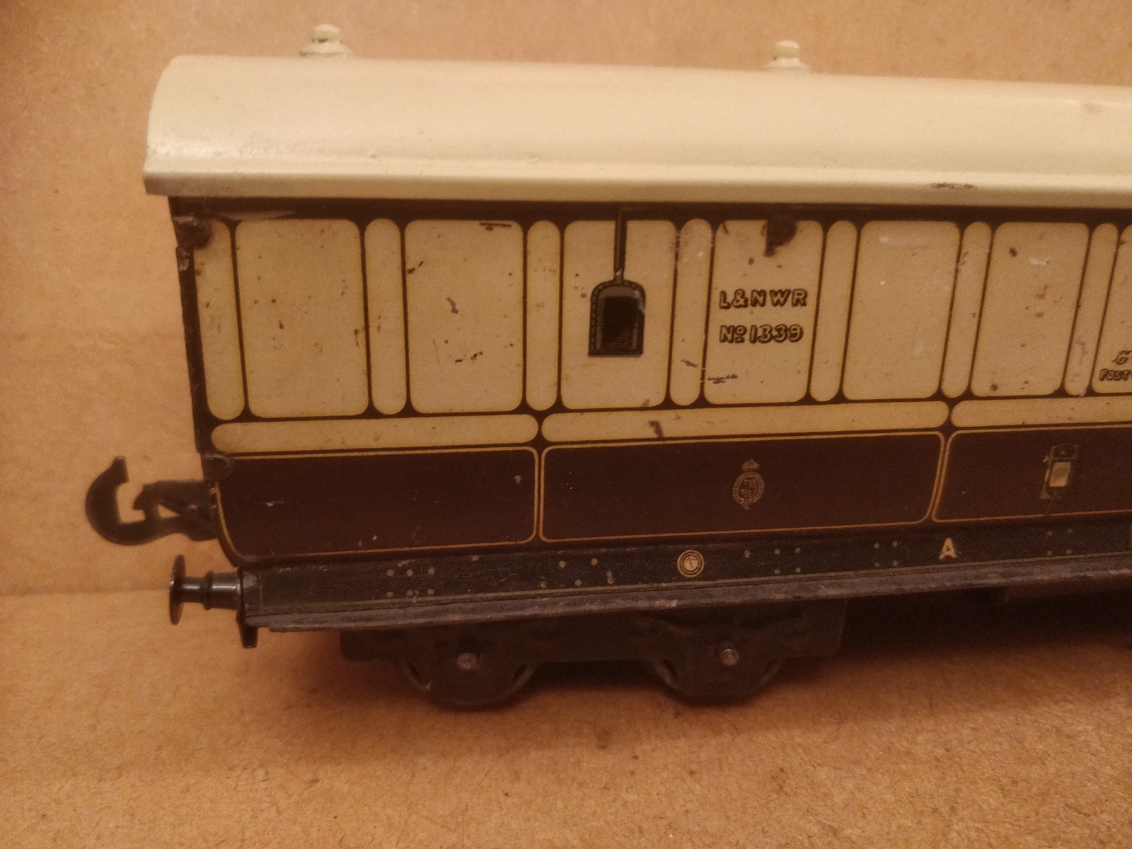 Picture 2 of 14