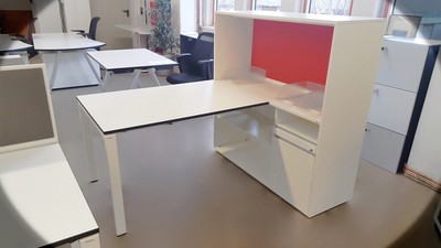 Bene Schreibtisch Arbeitsplatz Burotisch Tisch Weiss Mit Theke Buromobel St0034 Ebay