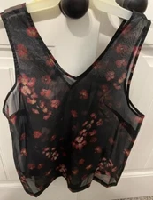 A New Day Blouse Shirt Womens Small Sleeveless Flower Excellent