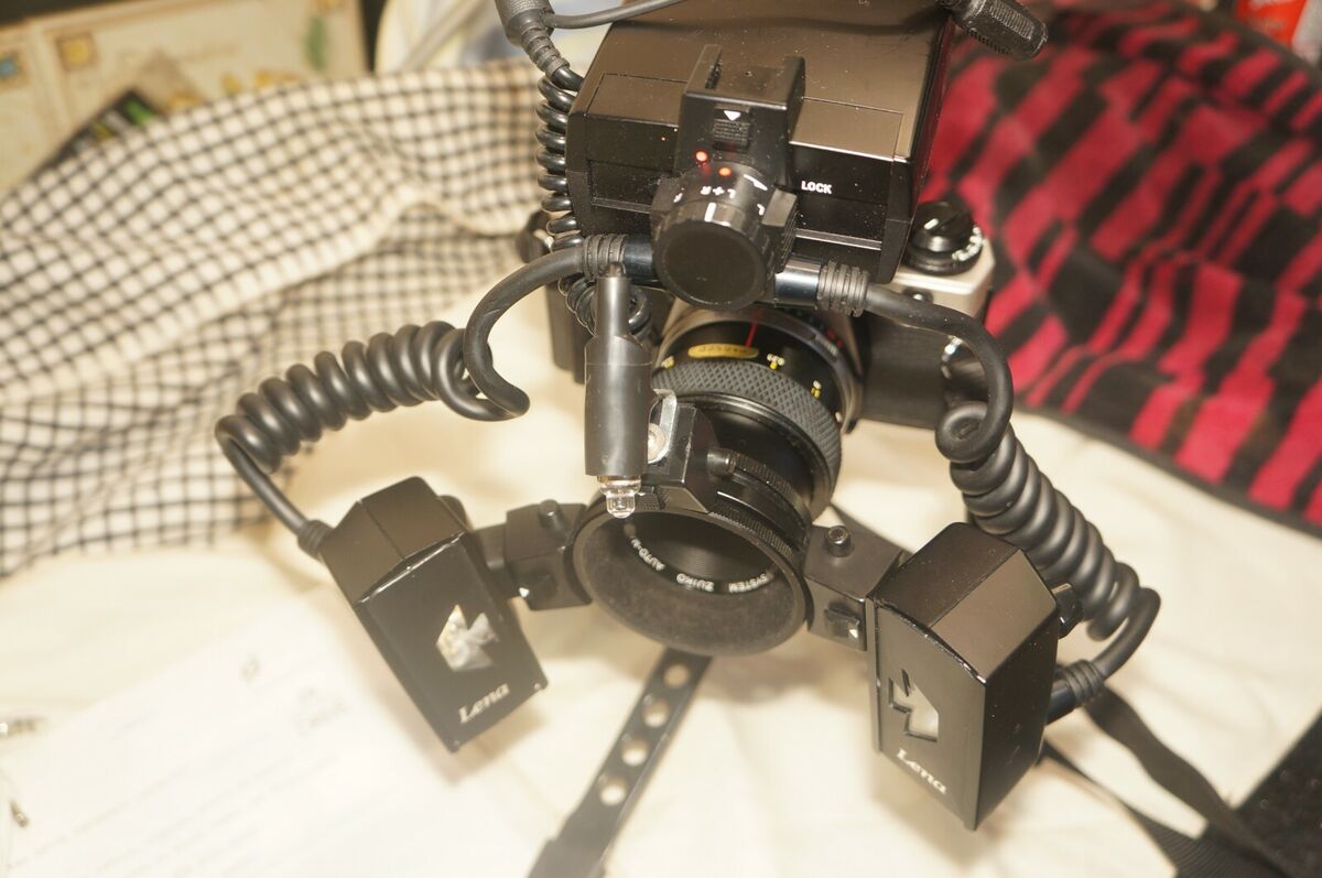 OLYMPUS T28 Macro Twin Flash 1 + Flash Ring + T Power OLYMPUS T28 Macro Twin Flash 1 + Flash Ring + T Power