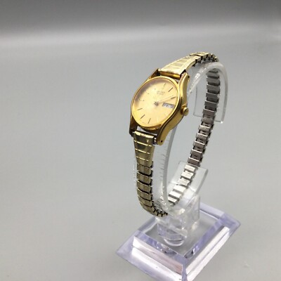 Vtg Seiko Watch Women 22mm 7N83-6021 Gold Tone Day Date