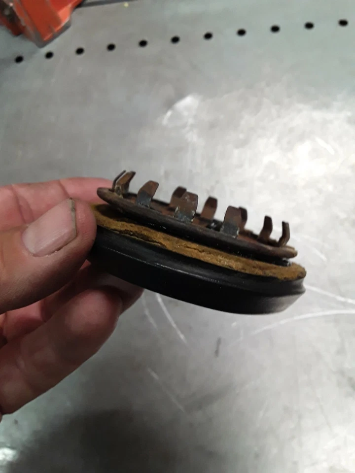 1967-1968 PLYMOUTH VIP INCLINABLE-TELESCOPIO COLUMNA DE DIRECCIÓN OEM BOCINA TAPA DODGE MOPAR Foto 4 de 4