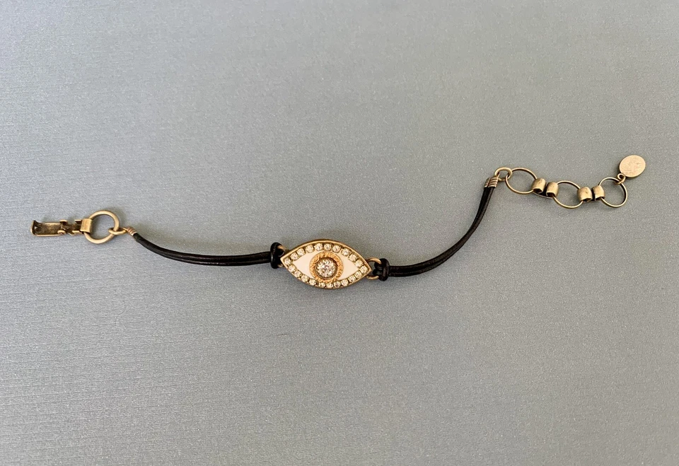 Michal Golan Mal de Ojo Griego con Diamante y Esmalte Blanco Cuero Negro Foto 3 de 4