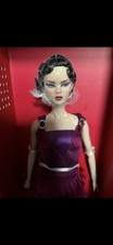 Integrity Toys -  Enigmatic Reinvention Navia Phan READ