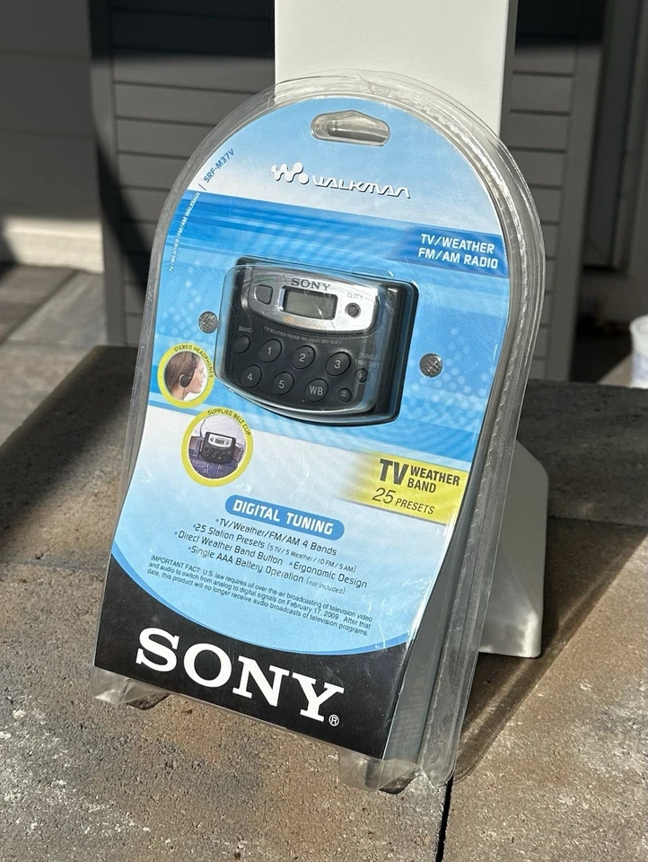 索尼随身听调幅/调频/WB/电视收音机 ~ SRF-M37V 时钟天气带 ~ 全新未拆封 — 第 2/3 张图片
