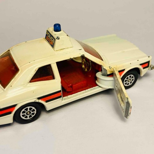 Corgi Toys Whizzwheels #402 Ford Cortina GXL Police Car - Original Vtg (ref39) - Picture 5 of 7