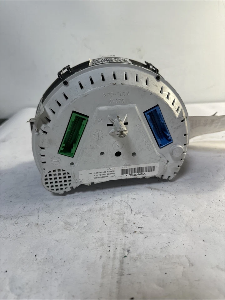 Speedometer Cluster Convertible Fits 03 BEETLE GG2 Foto 4 de 4