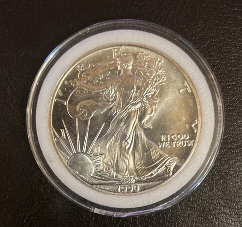 Brilliant Uncirculated 1990 1oz .999 US Silver Eagle