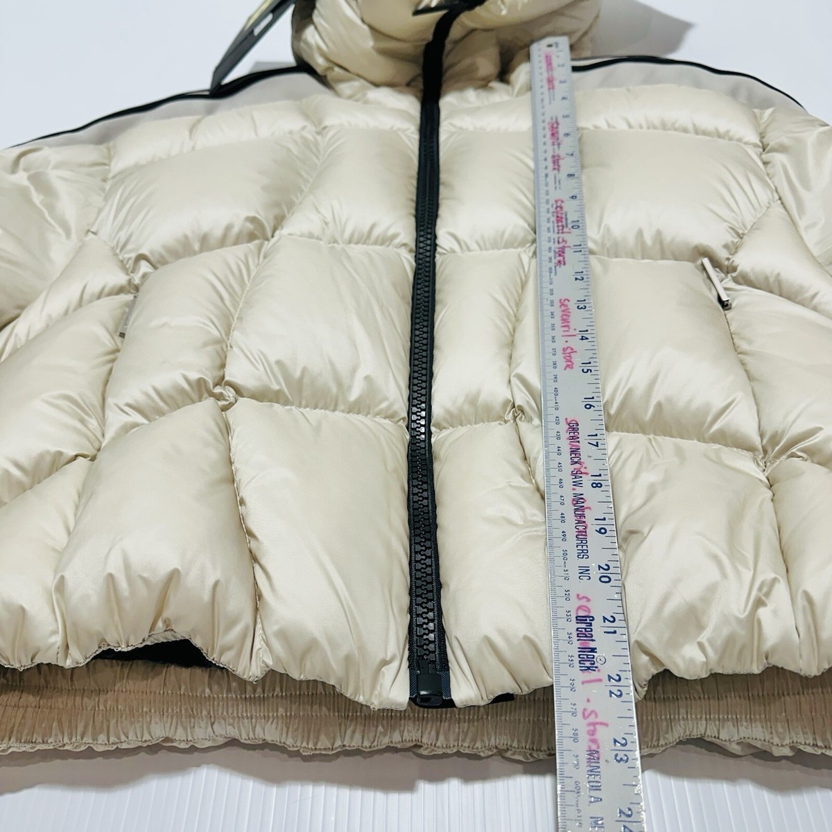MONCLER ADIDAS モンクレールアディダス FUSINEダウンジャケット Moncler X Adidas Fusine Short Down Jacket 1/ M White/Ivory