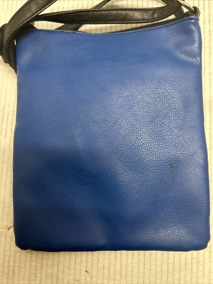 Betty Boop purse crossbody with adj shoulder strap 10X9 man made material. Blue - Image 3 of 4