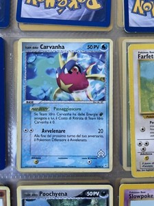 Team Aqua's Carvanha 25/95 Team Magma Team Aqua Pokemon Card NM ITA