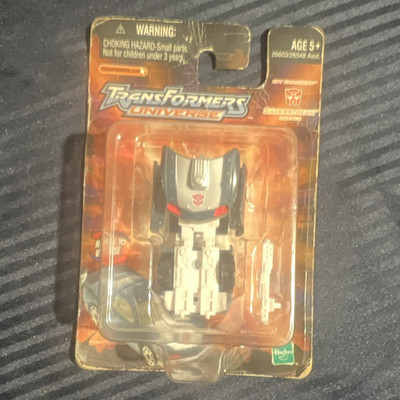 Hasbro Transformers Autobot Jazz Robot to Vehicle Figure Carded 2004 Vintage 5+