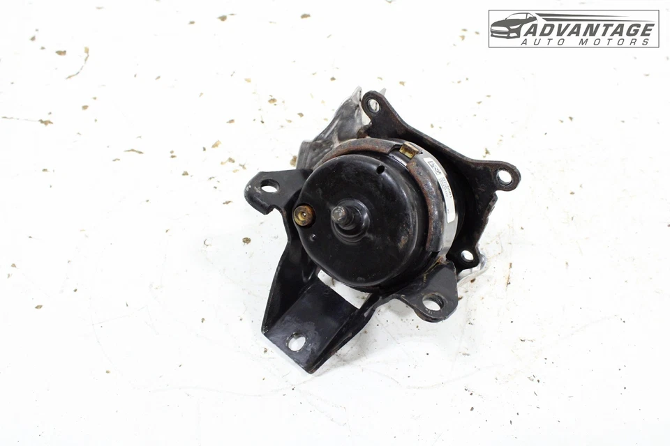 Chevrolet Silverado 1500 LD 2019 5,3 L V8 delantero izquierdo lado del conductor montaje del motor OEM Foto 4 de 4