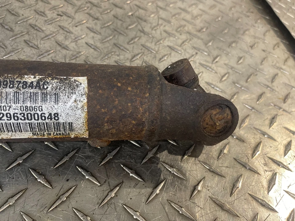 Eje de transmisión trasero manual o automático Dana 35 4.0 12" 52098784AC 97-06 Jeep TJ Wrangler Foto 3 de 4