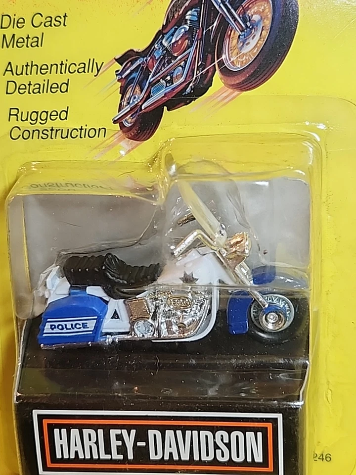 Matchbox Harley-Davidson Electraglide azul e branco💙 motocicleta policial🔥 - Imagem 4 de 4