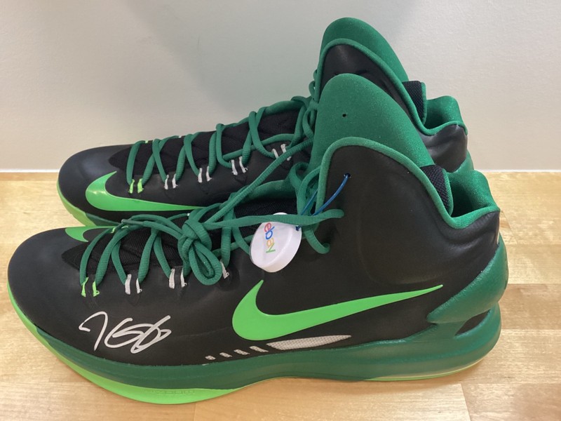 Kevin Durant Houston Rockets signed KD Nike Shoes Size 17 Beckett