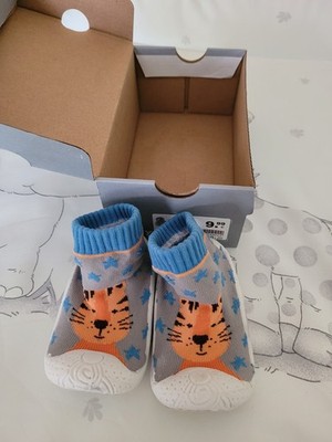 Sockenschuhe Kleinkind mit sehr flexibler Sohle in Gr. 21