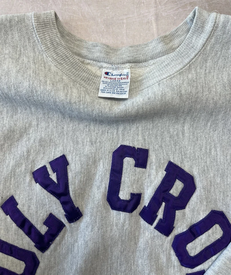 Sudadera Vintage Años 90 Holy Cross Champion Tejido Inverso Cuello Redondo Grande Hecha en EE. UU. Foto 2 de 4