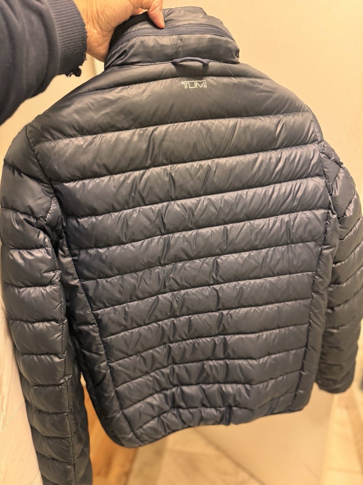 TUMI PAX Down Packable Puffer Jacket Mens S With Travel Pillow Feature Navy - second product detail image