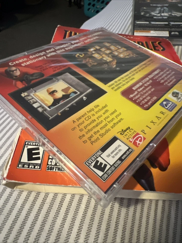 Star Wars The Force Unleashed II 2 PC Windows - CIB + Incredibles NEW Game - Image 4 of 4